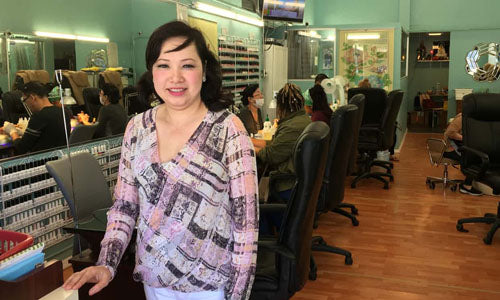 Người Việt làm móng tại Mỹ đối mặt mối nguy sức khỏe